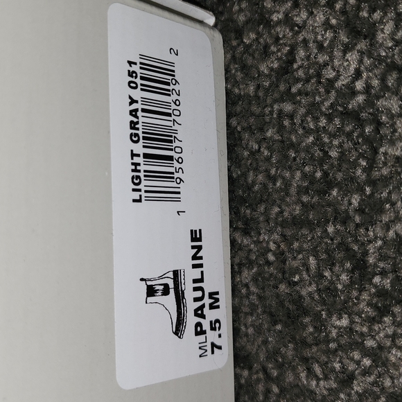 Marc Fisher light gray Pauline Lugsole Boots - Picture 9 of 9